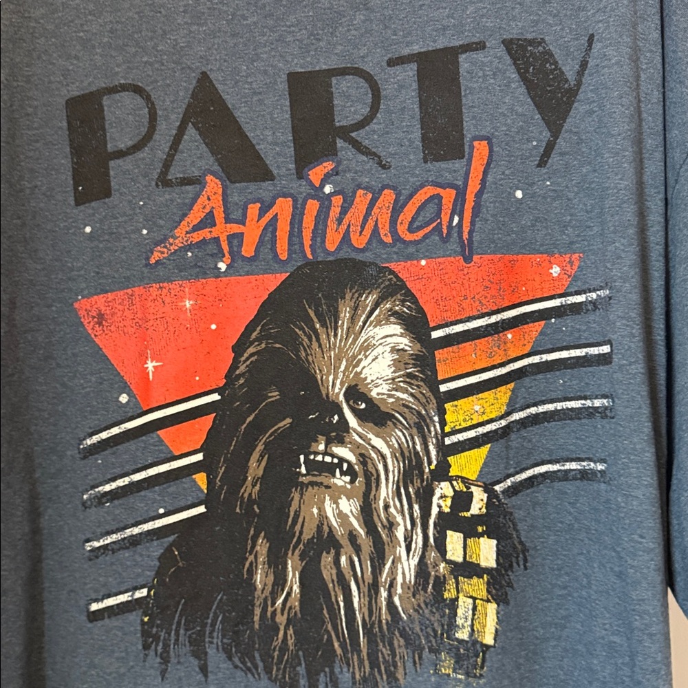 Star Wars Graphic T-Shirt - Picture 2 of 3